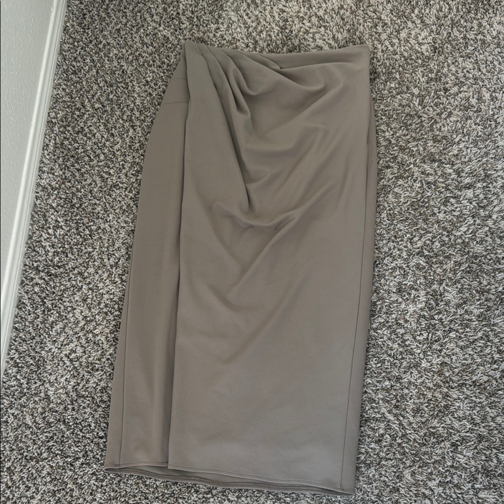 Elegant beige Women's Skirt